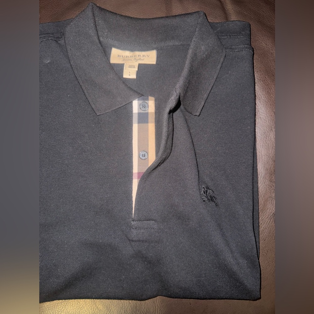 Men’s Burberry Shirt sleeve Polo Black size L